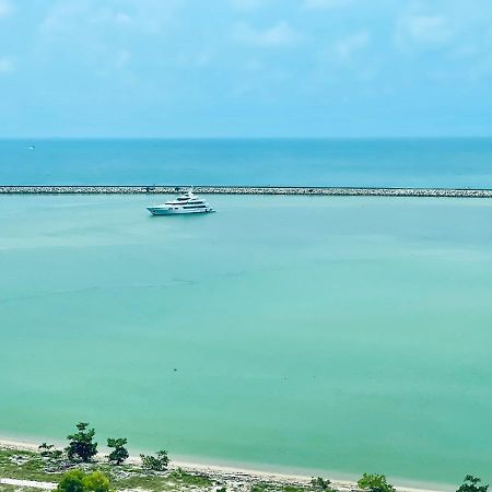 New Seaview Families Suite - Breezy Blue Kuala Terengganu Eksteriør billede