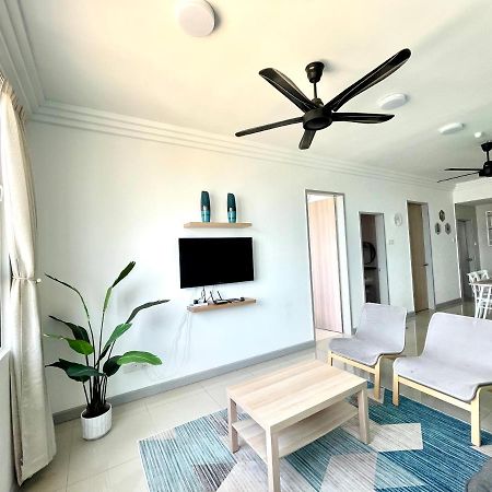 New Seaview Families Suite - Breezy Blue Kuala Terengganu Eksteriør billede